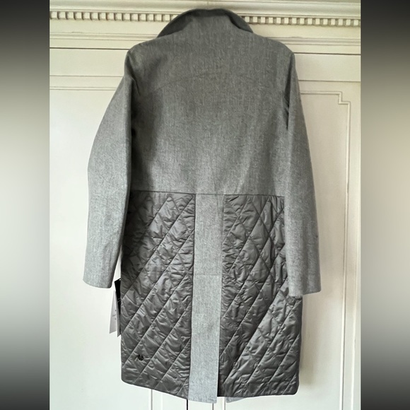 NEW Lululemon Roam Far Waterproof Coat - Picture 7 of 10